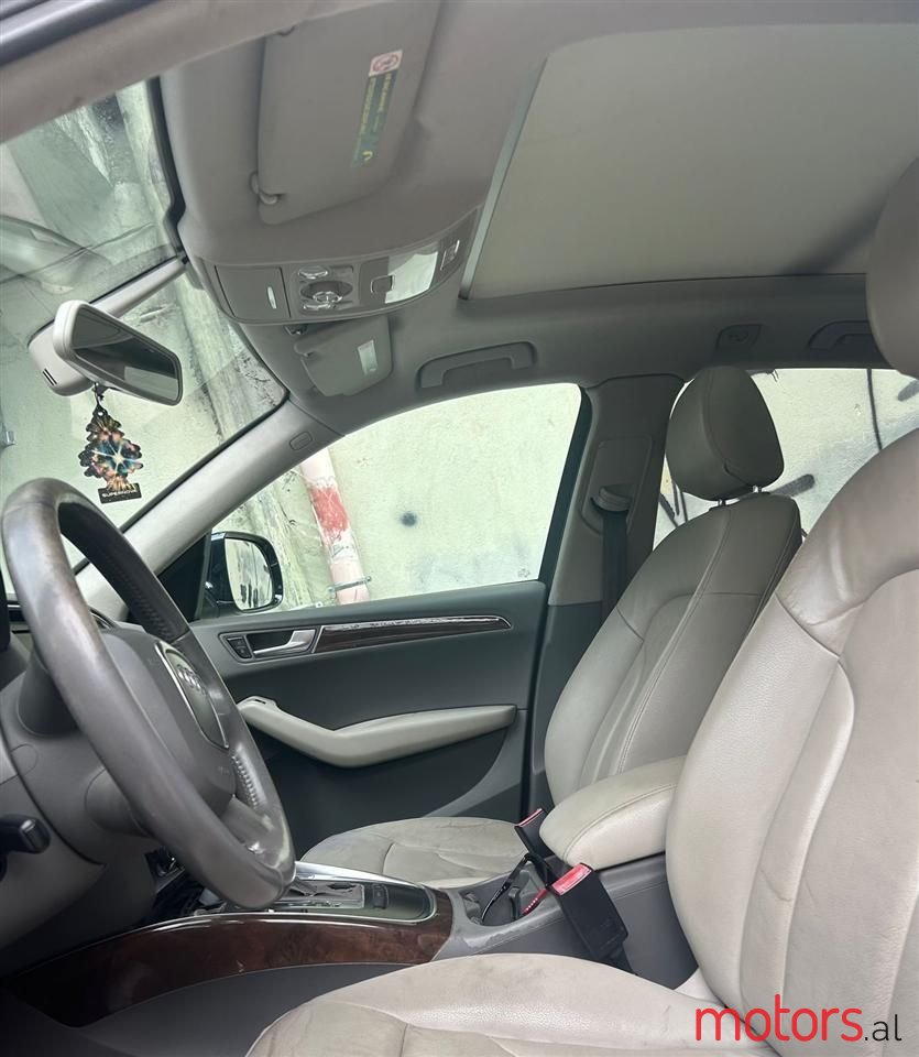 2010' Audi Q7 photo #4