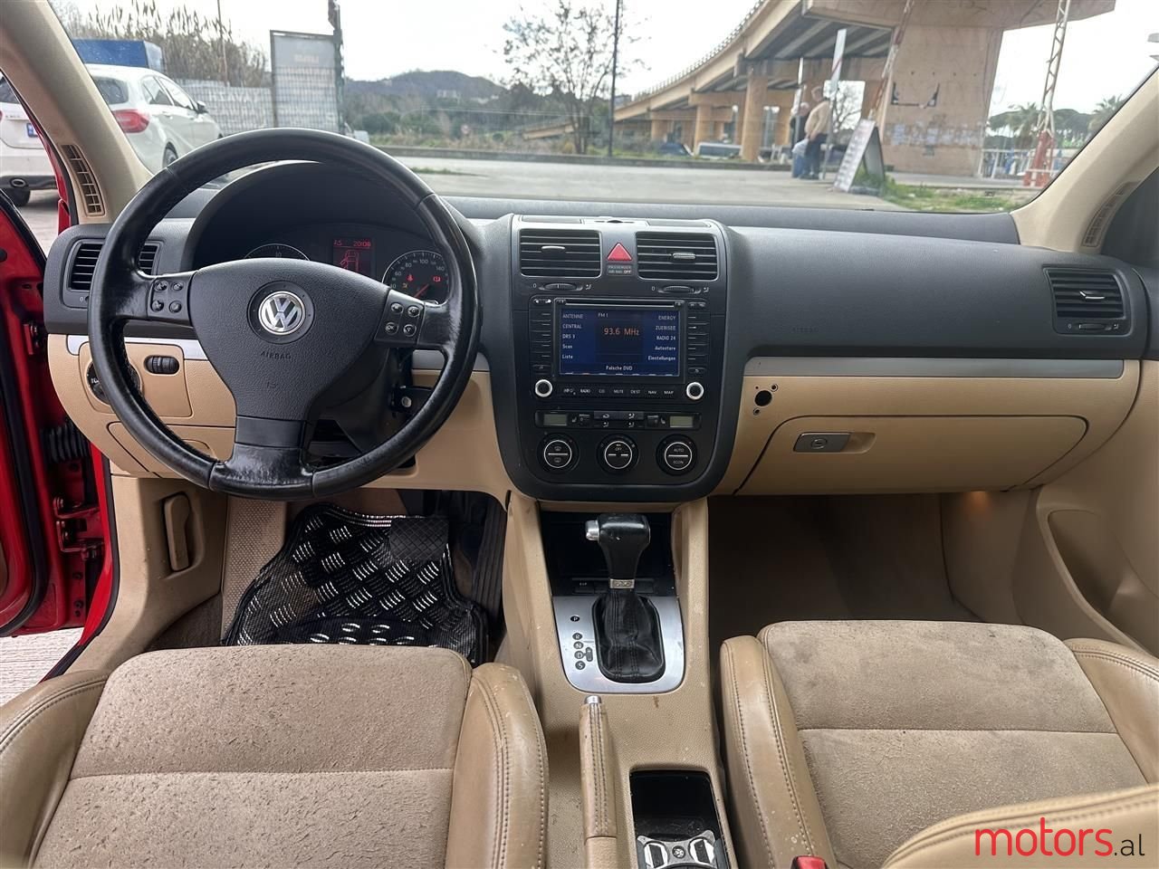 2006' Volkswagen Golf photo #5