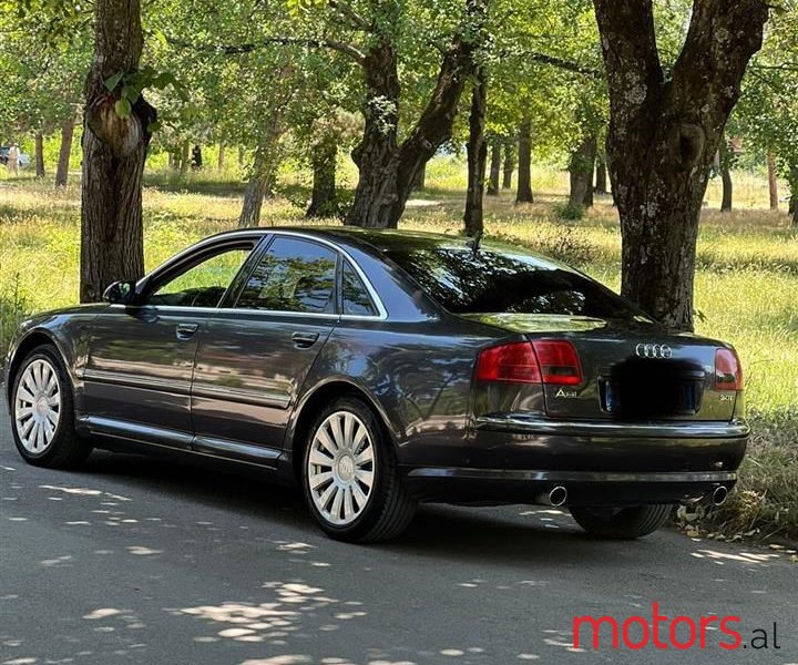 2007' Audi A8 photo #2