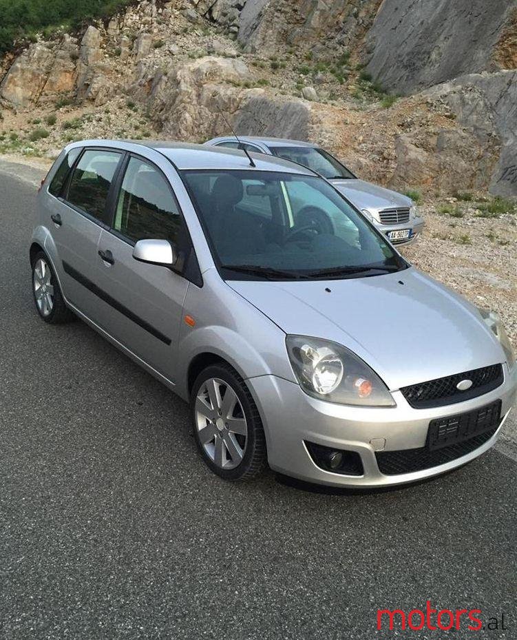 2006' Ford Fiesta photo #1