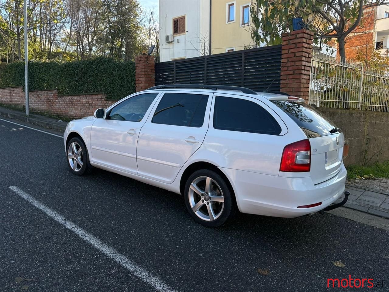 2011' Skoda Octavia photo #3