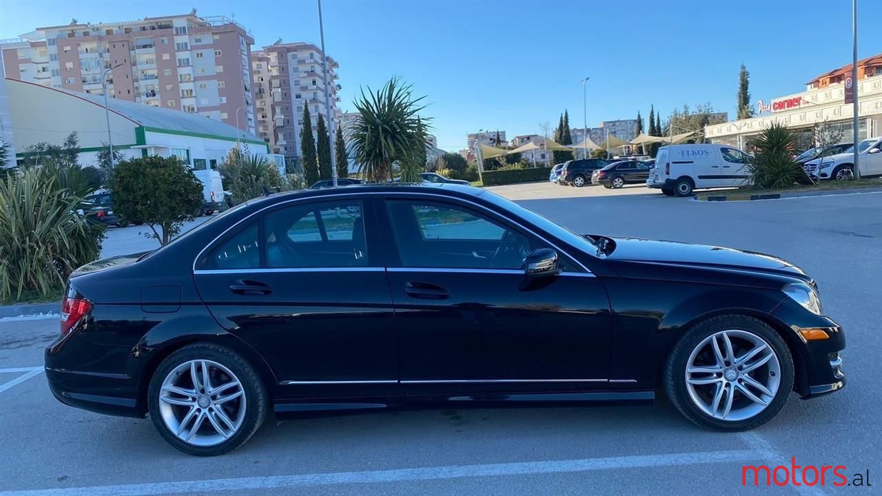 2012' Mercedes-Benz 240 photo #5