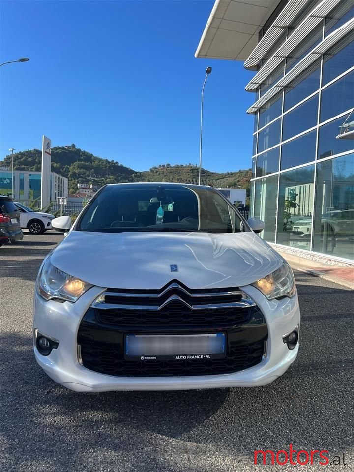 2016' Citroen DS4 photo #4