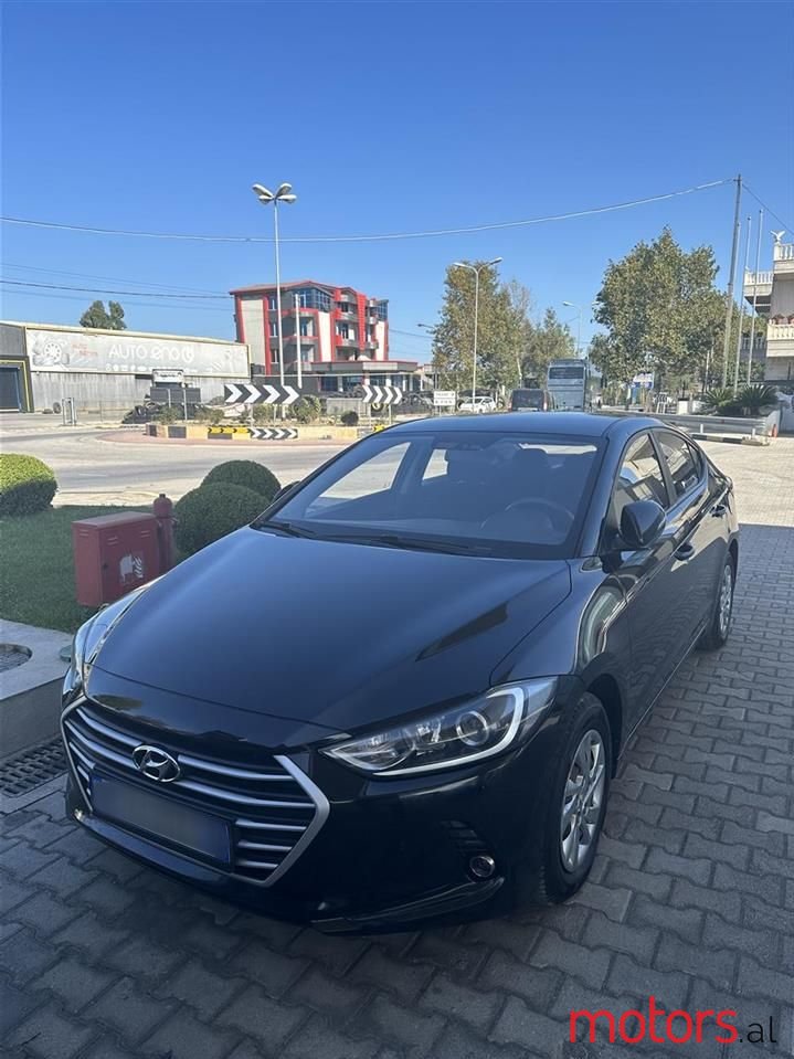 2018' Hyundai Elantra photo #1