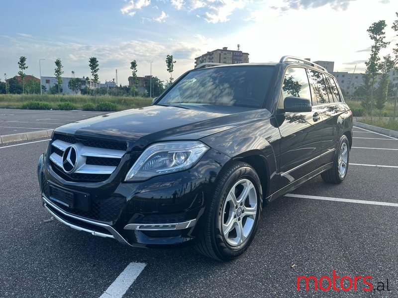 2013' Mercedes-Benz GLK 220 photo #1