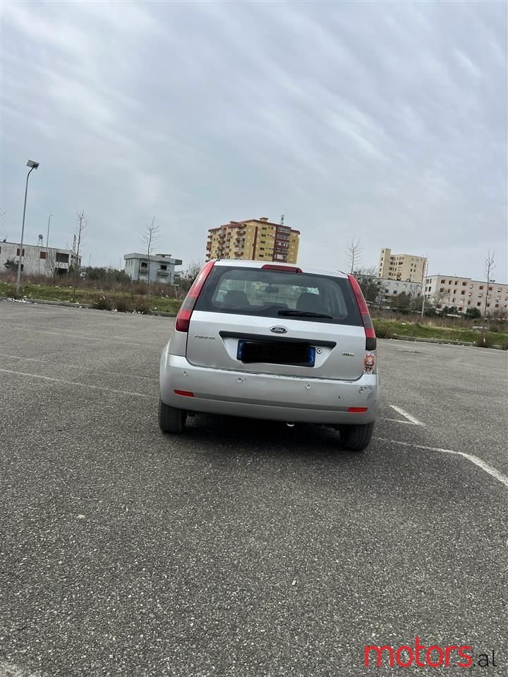 2004' Ford Fiesta photo #5