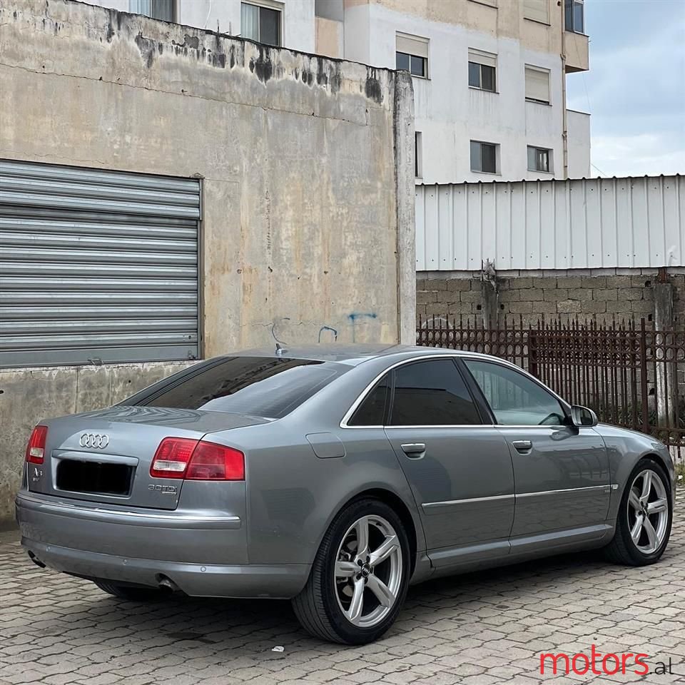 2007' Audi A8 photo #2