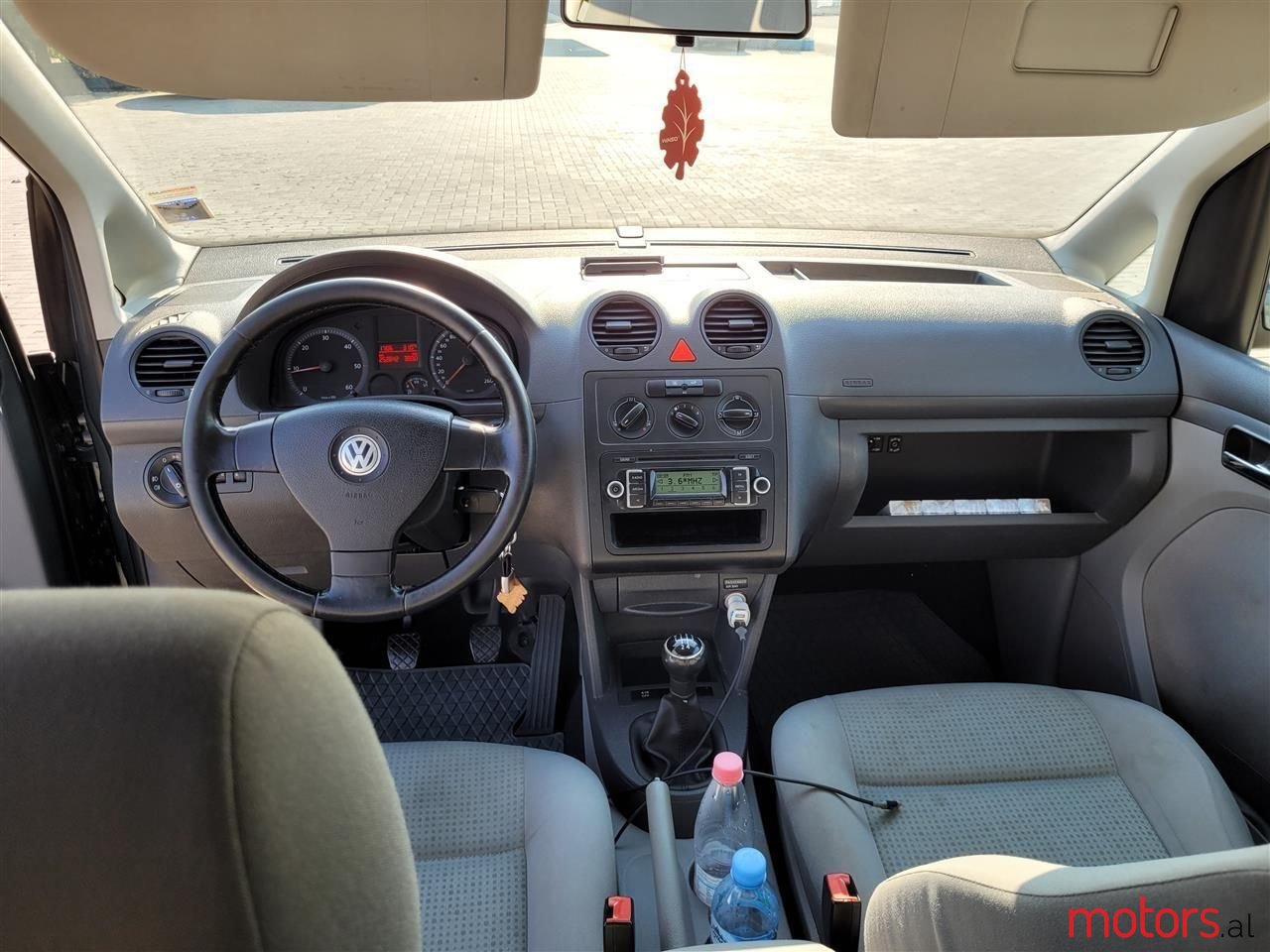 2008' Volkswagen Caddy photo #4