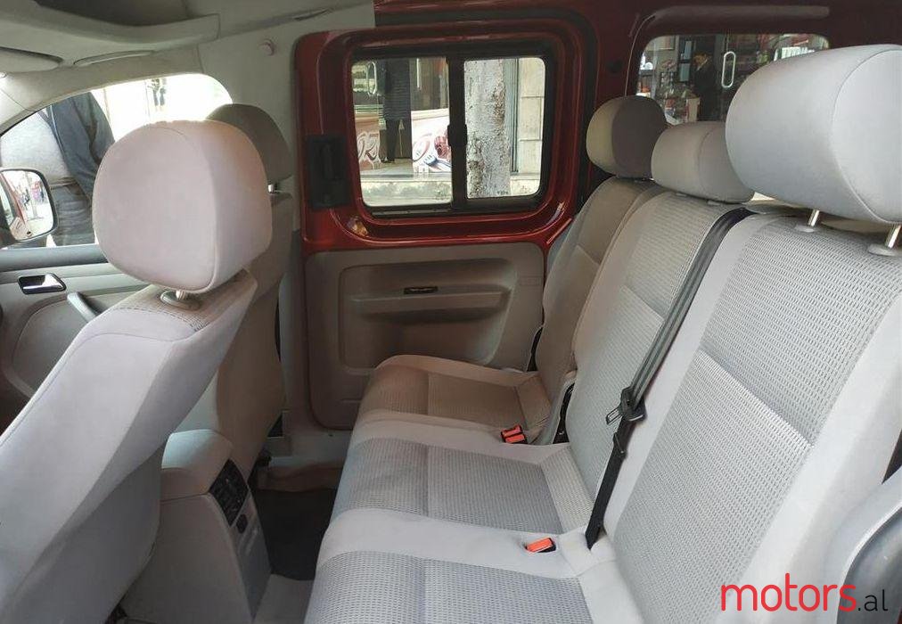 2007' Volkswagen Caddy photo #2