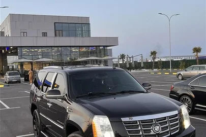 2008' Cadillac Escalade
