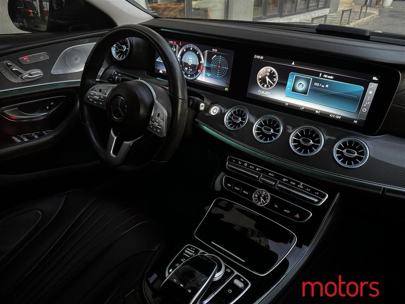 2020' Mercedes-Benz CLS 300 photo #3