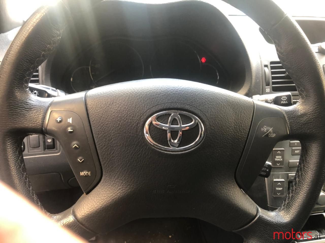 2006' Toyota Avensis photo #4