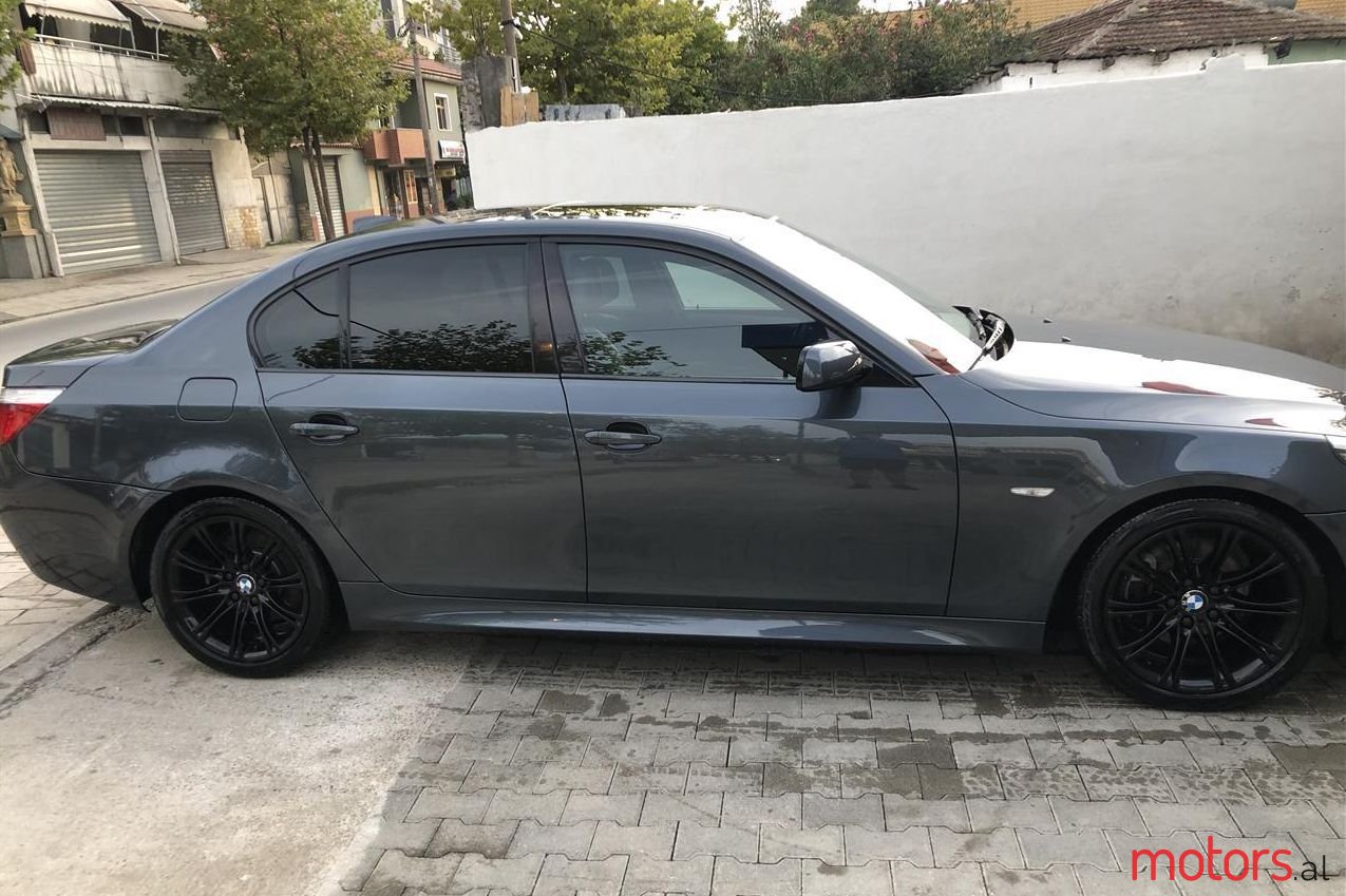 2009' BMW 530 photo #1