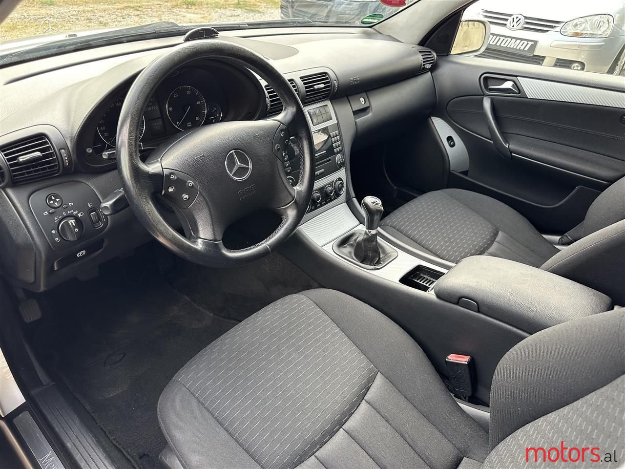 2005' Mercedes-Benz C 220 photo #4