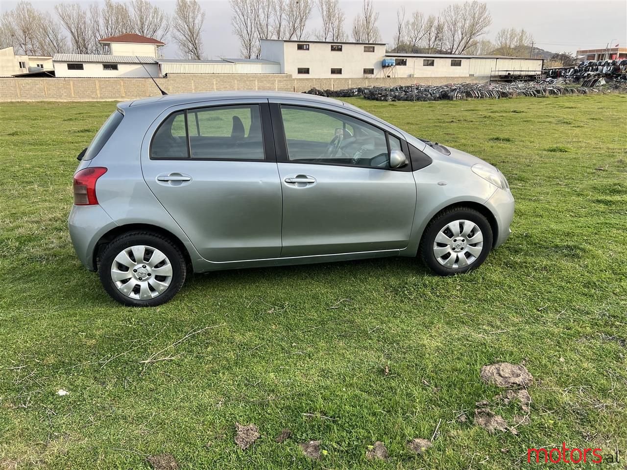 2006' Toyota Yaris photo #5