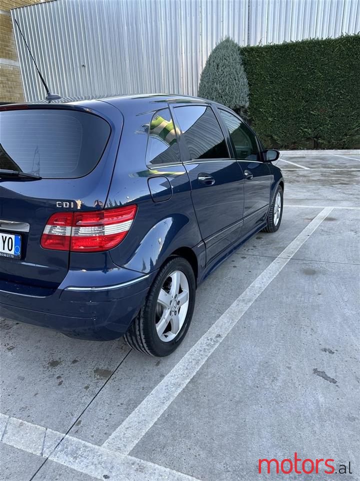 2006' Mercedes-Benz B 200 photo #2