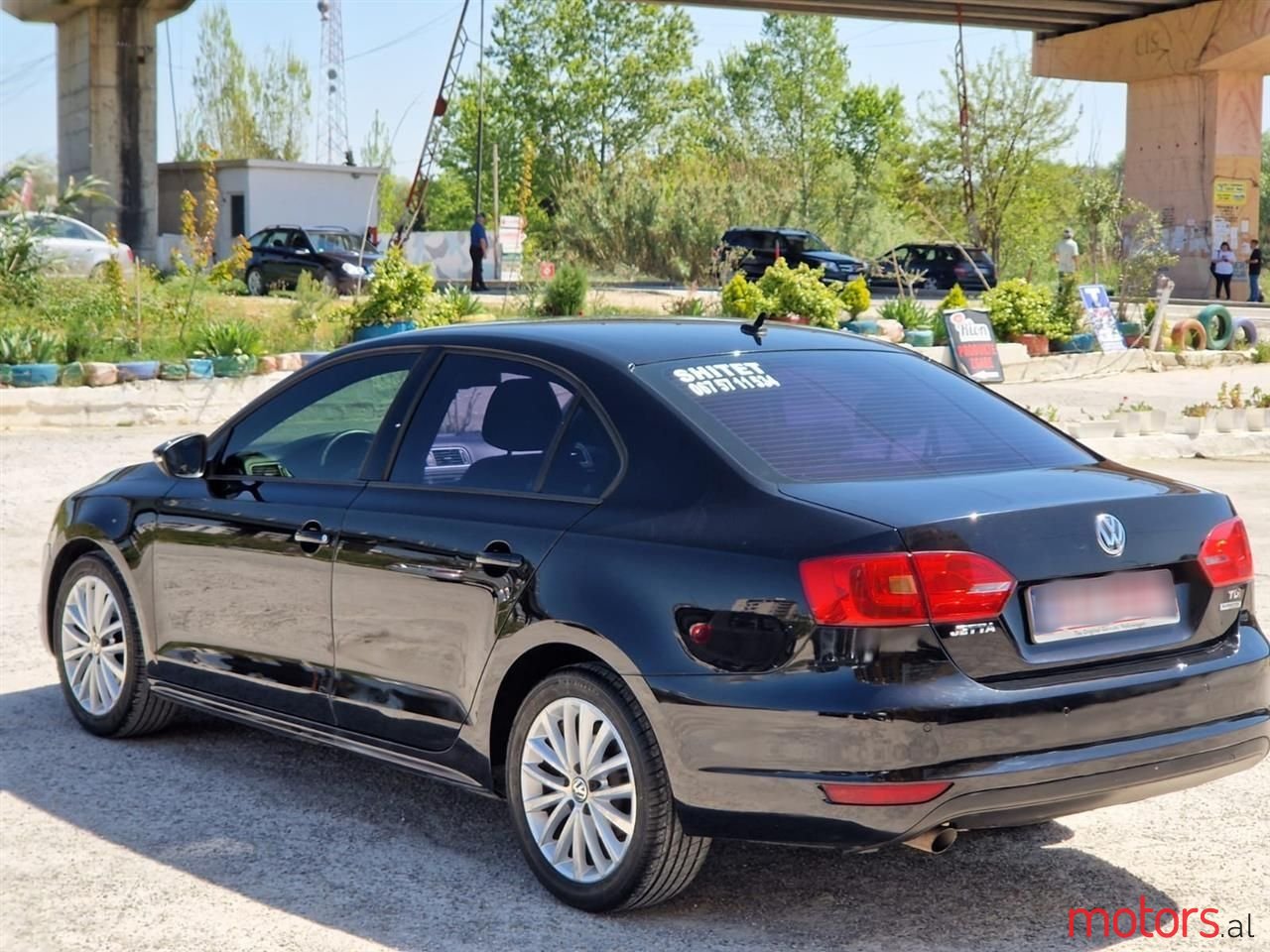 2012' Volkswagen Jetta photo #4