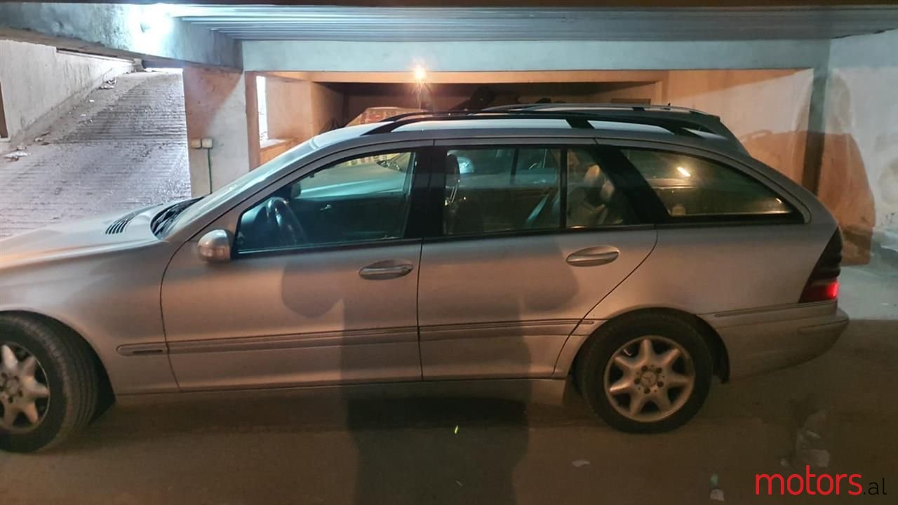 2002' Mercedes-Benz C 200 photo #6