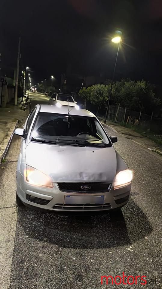 2008' Ford Focus photo #2