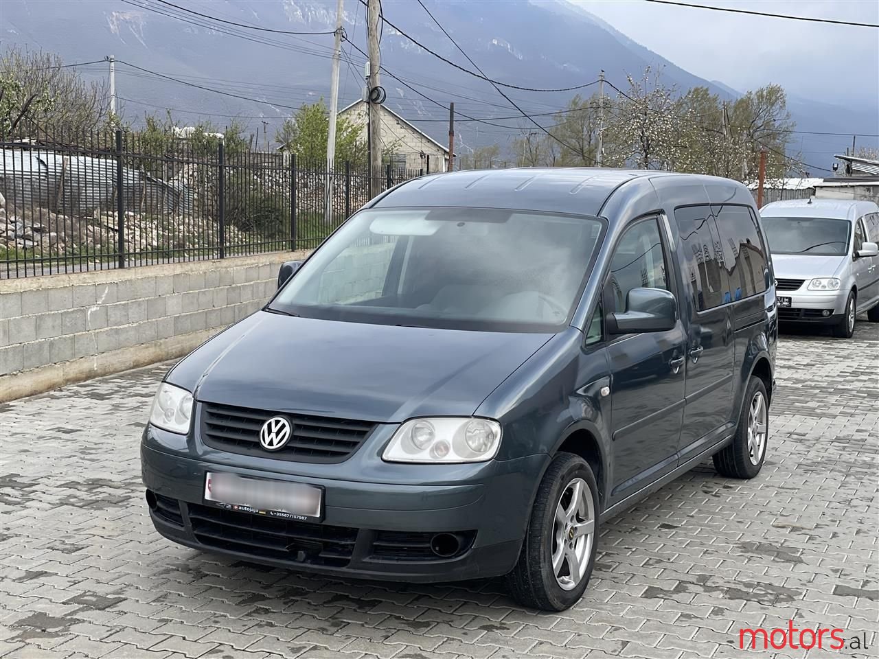 2008' Volkswagen Caddy photo #1