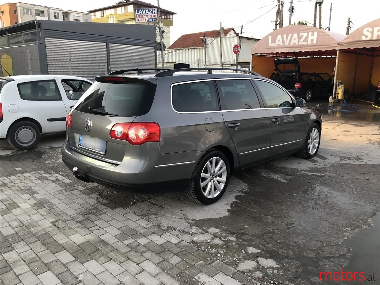 2007' Volkswagen Passat photo #1