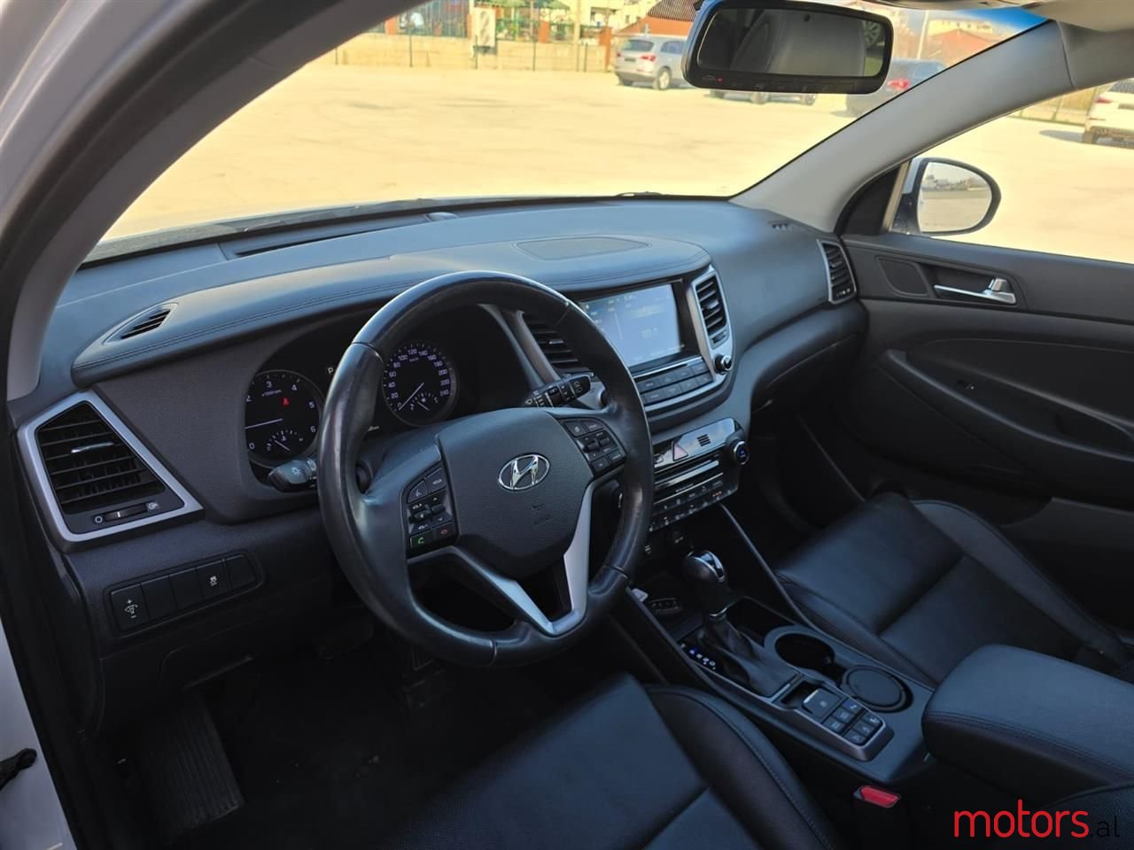 2015' Hyundai Tucson photo #5