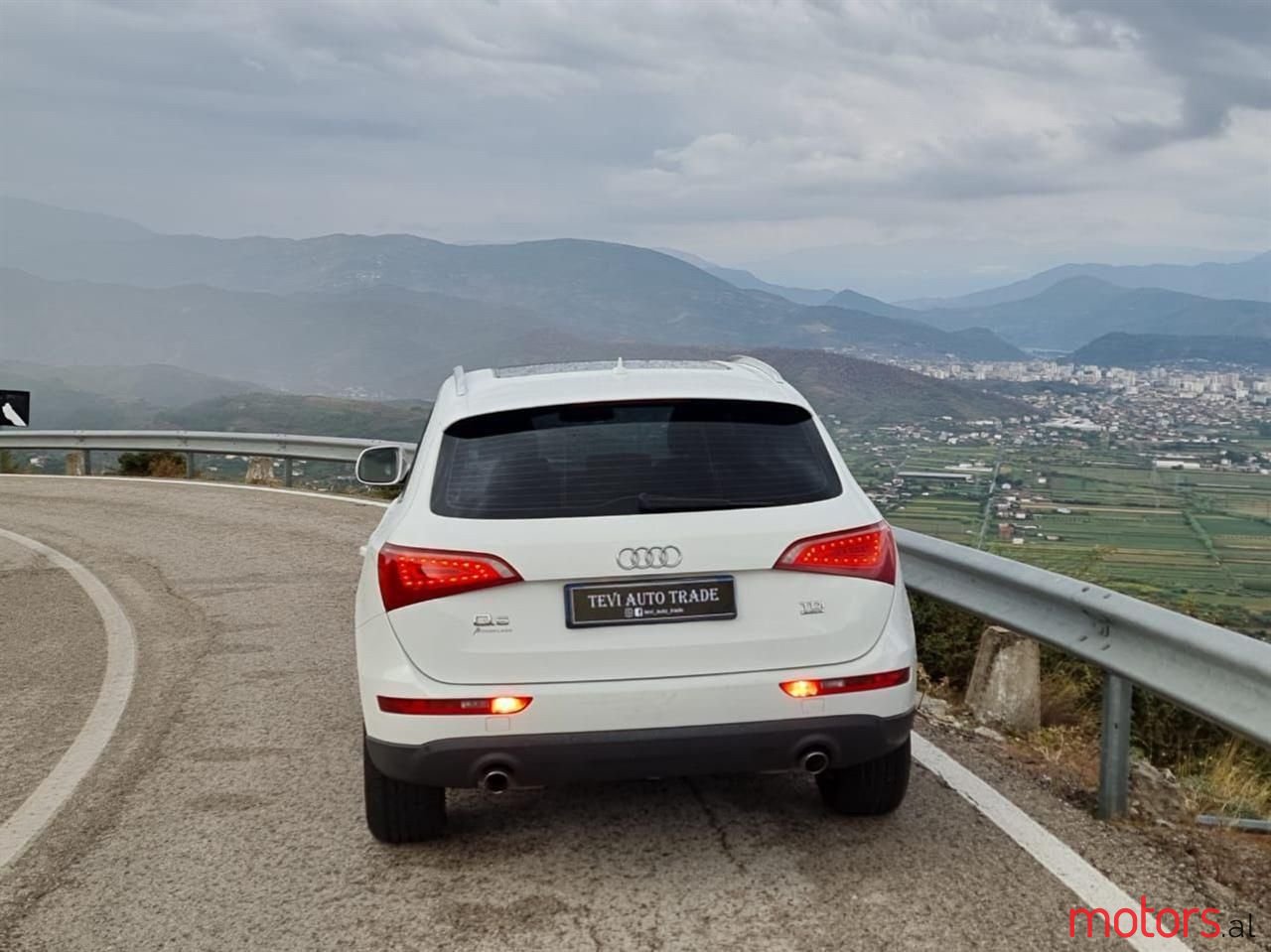 2010' Audi Q5 photo #2