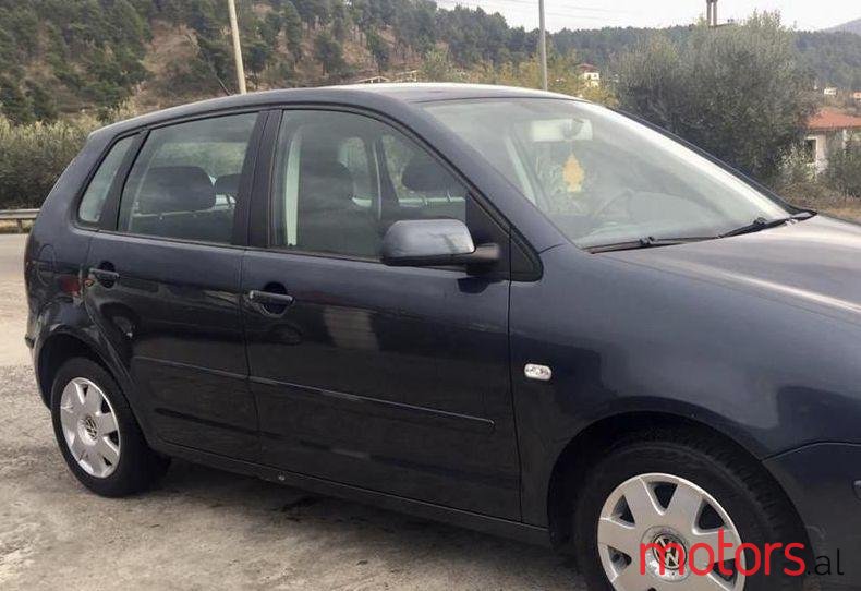 2005' Volkswagen Polo photo #1