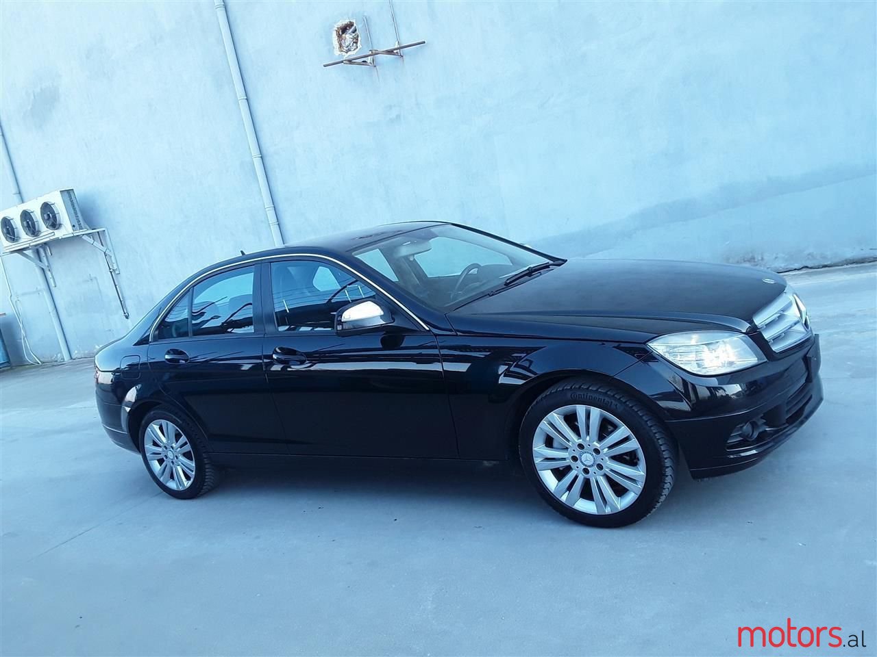 2008' Mercedes-Benz 220 photo #6