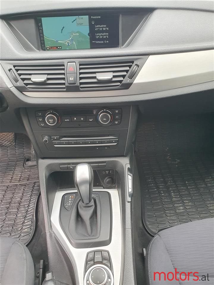 2011' BMW 120 photo #4