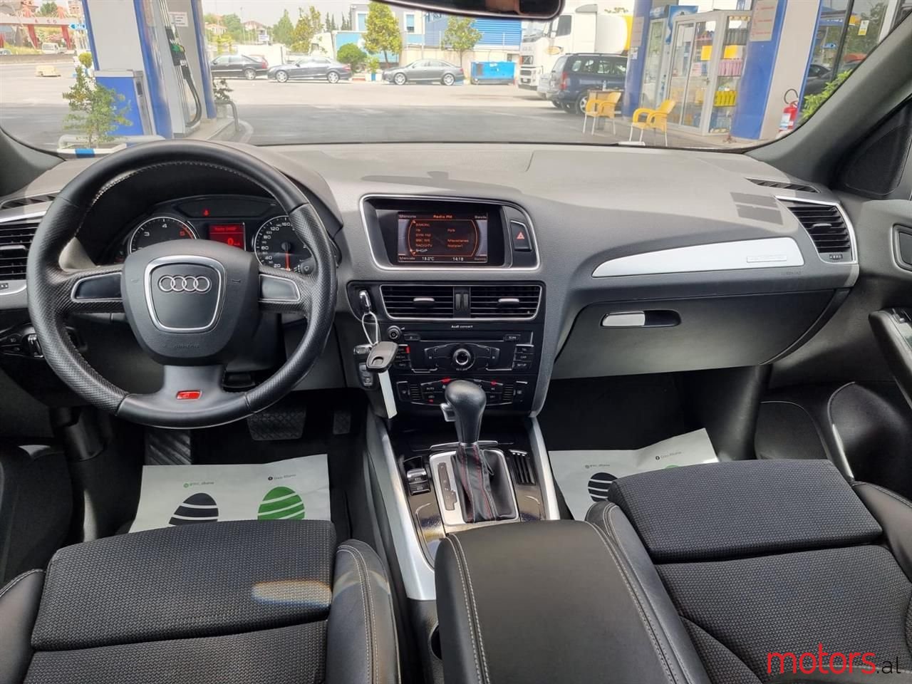 2012' Audi Q5 photo #2