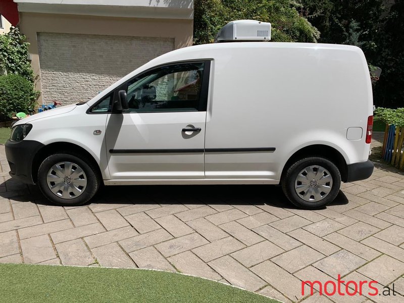 2015' Volkswagen Caddy photo #4