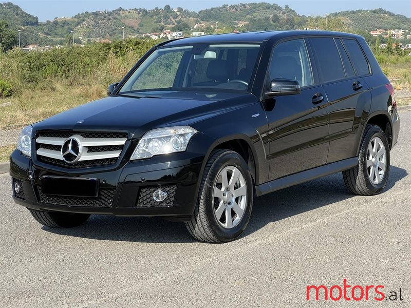 2009' Mercedes-Benz GLK 220 photo #1