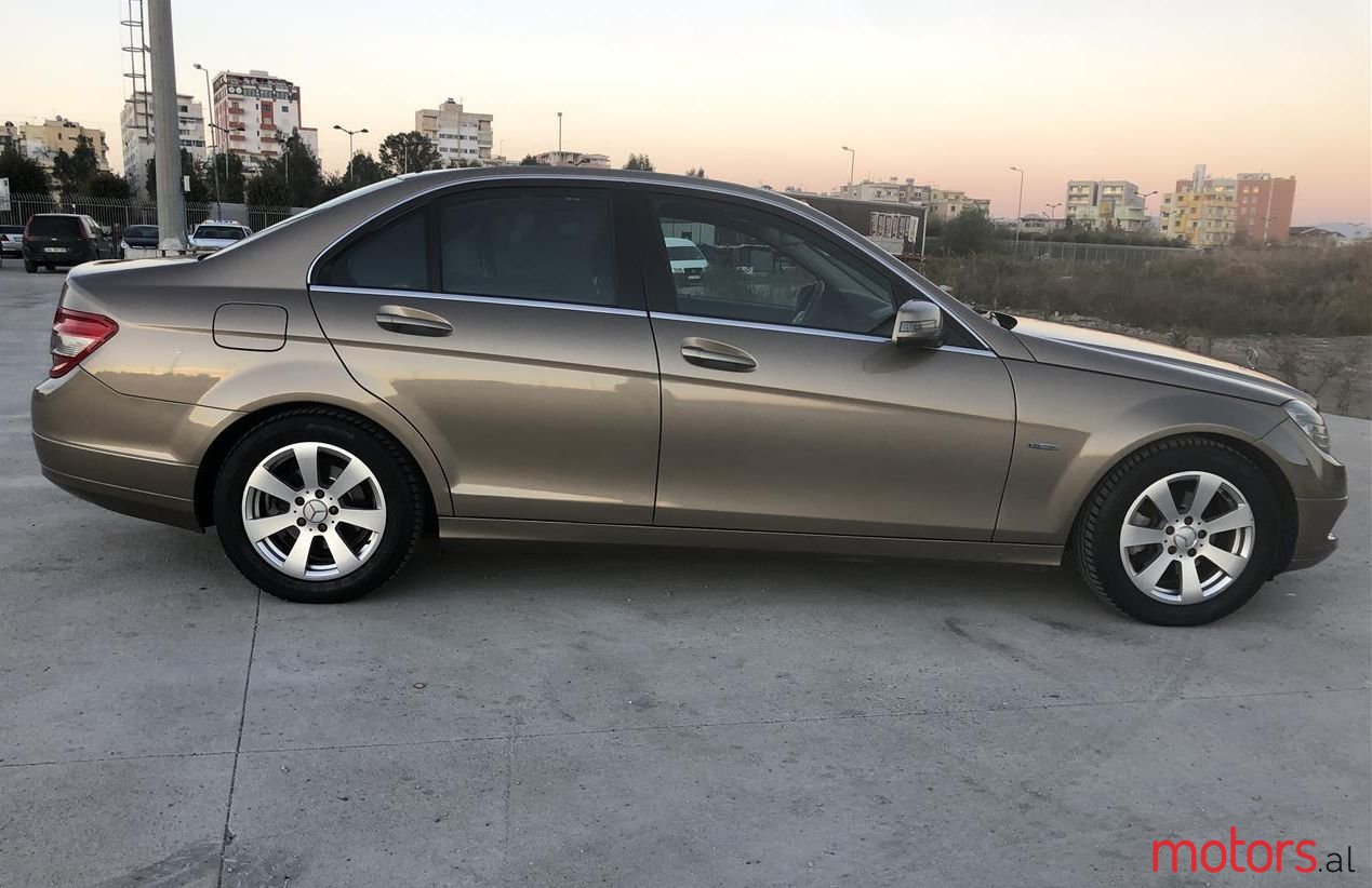 2010' Mercedes-Benz C 200 photo #1