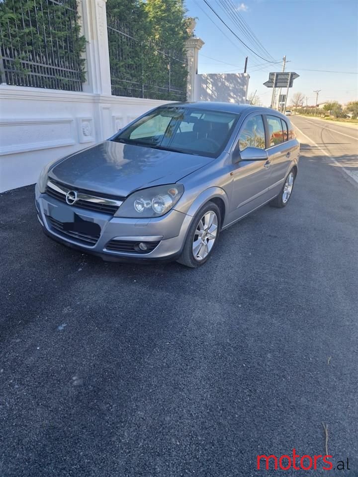 2005' Opel Astra photo #5