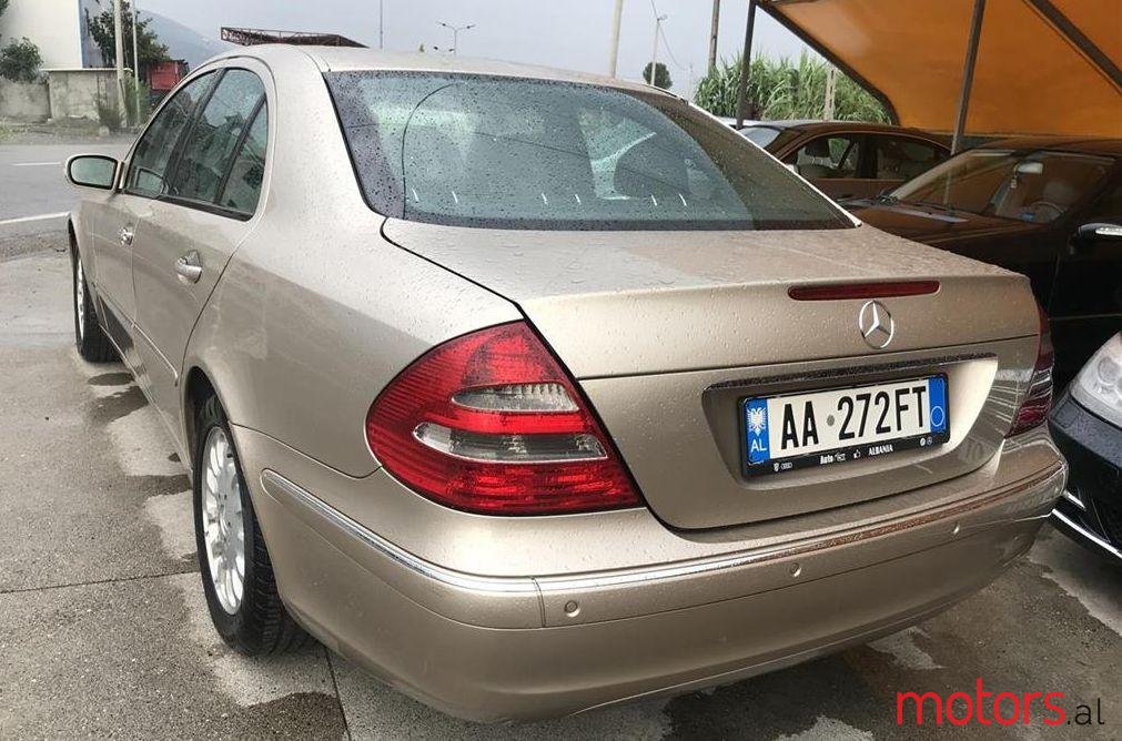 2003' Mercedes-Benz E 270 photo #4