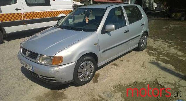 1999' Volkswagen Polo photo #1