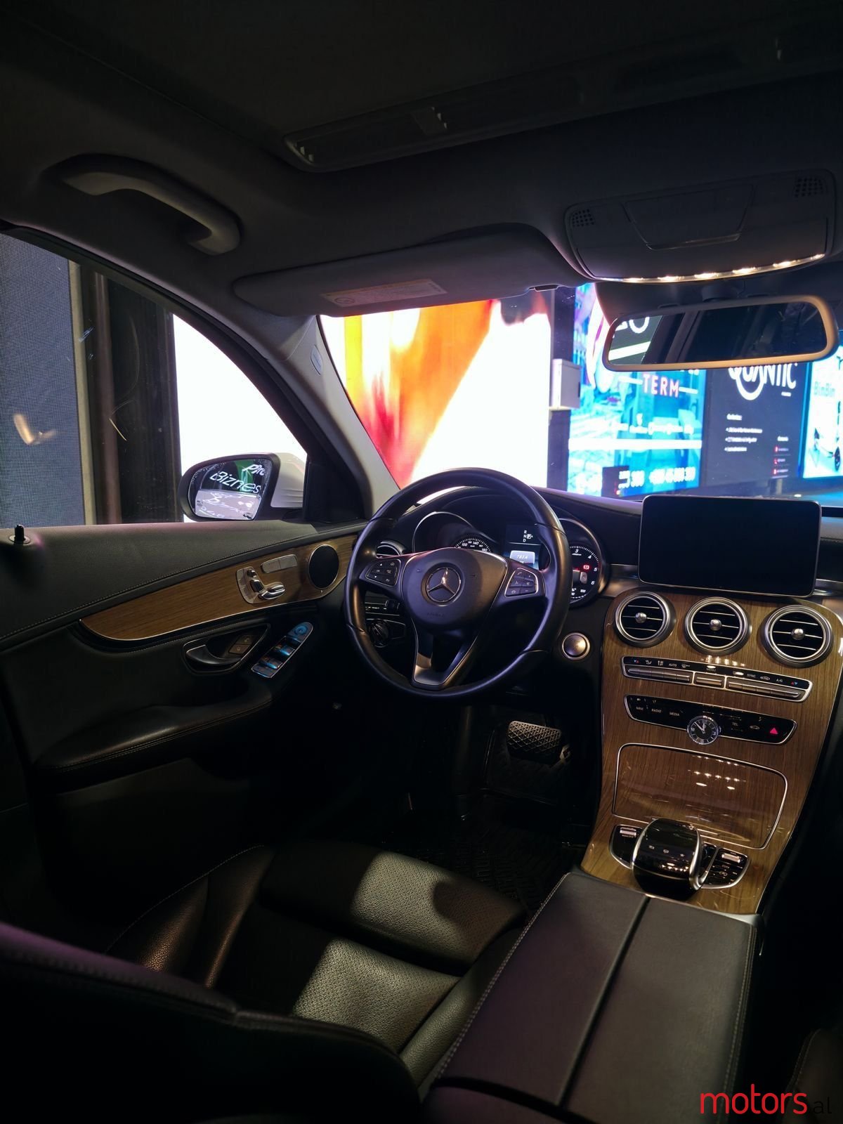 2015' Mercedes-Benz 220 photo #6