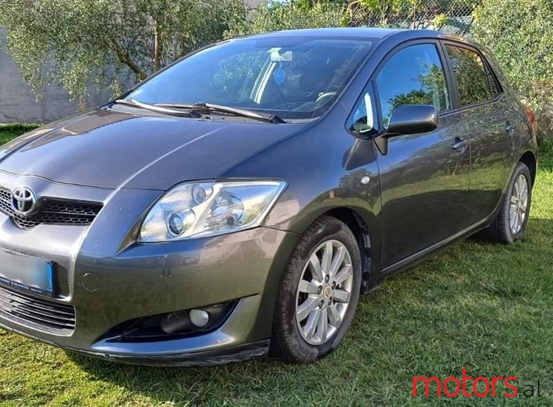 2008' Toyota Auris photo #4