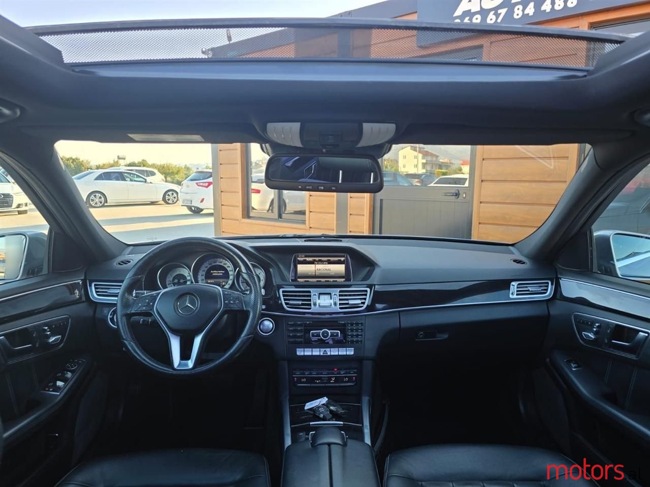 2014' Mercedes-Benz E 250 photo #6