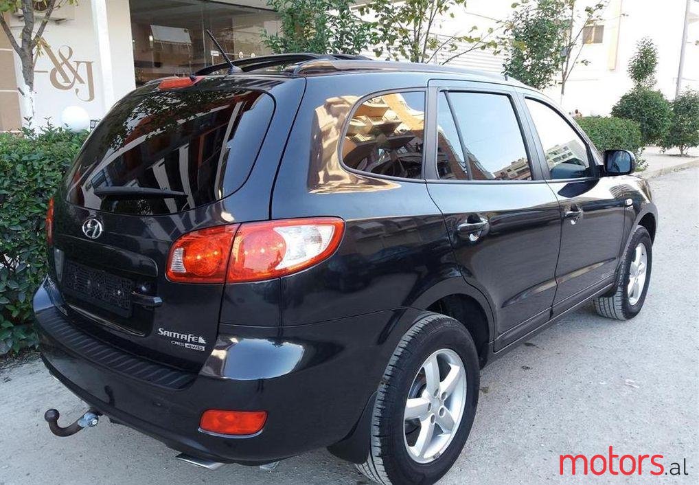 2009' Hyundai Santa Fe photo #2
