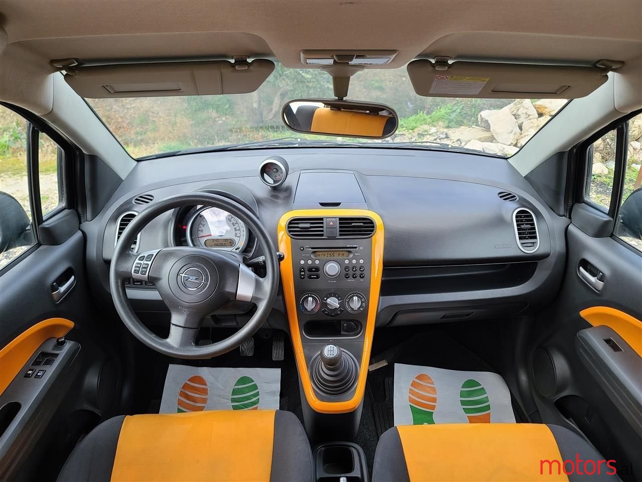 2011' Opel Agila photo #4