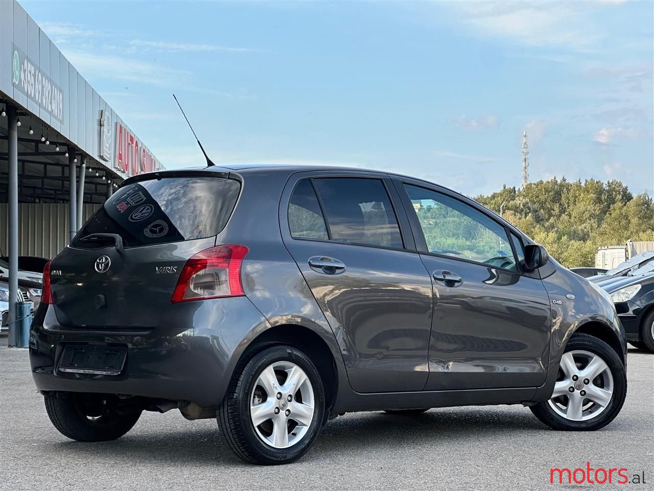 2008' Toyota Yaris photo #6