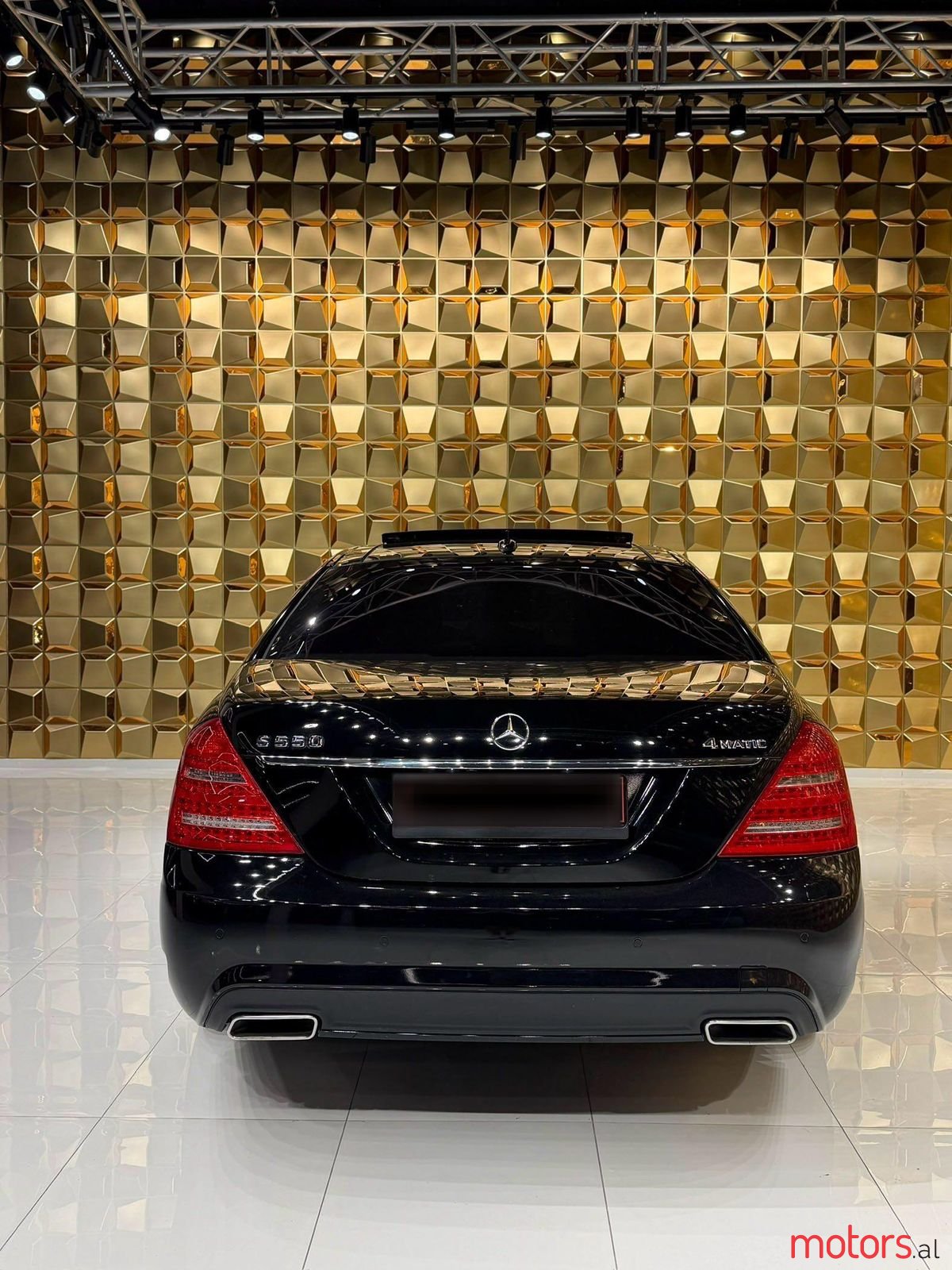 2013' Mercedes-Benz S 550 photo #2