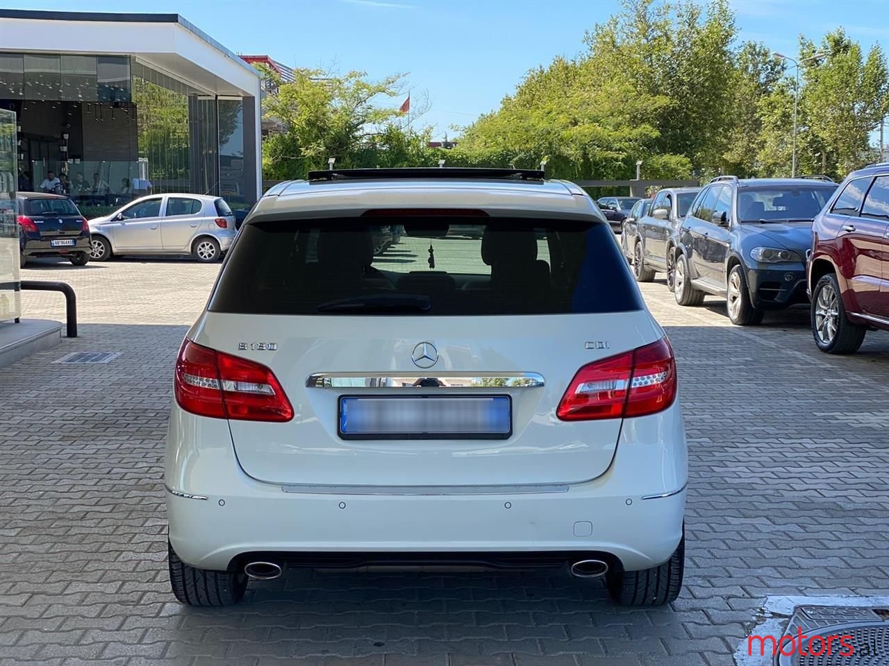 2015' Mercedes-Benz B 200 photo #5