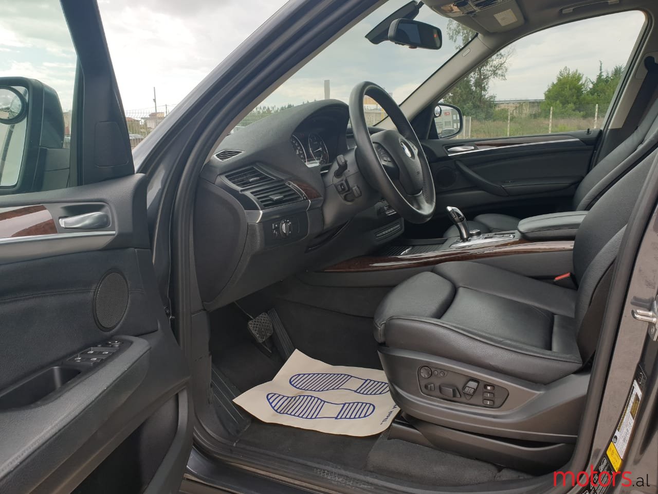 2009' BMW X5 photo #5