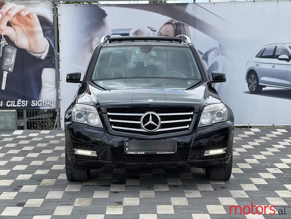 2010' Mercedes-Benz GLK 220 photo #2