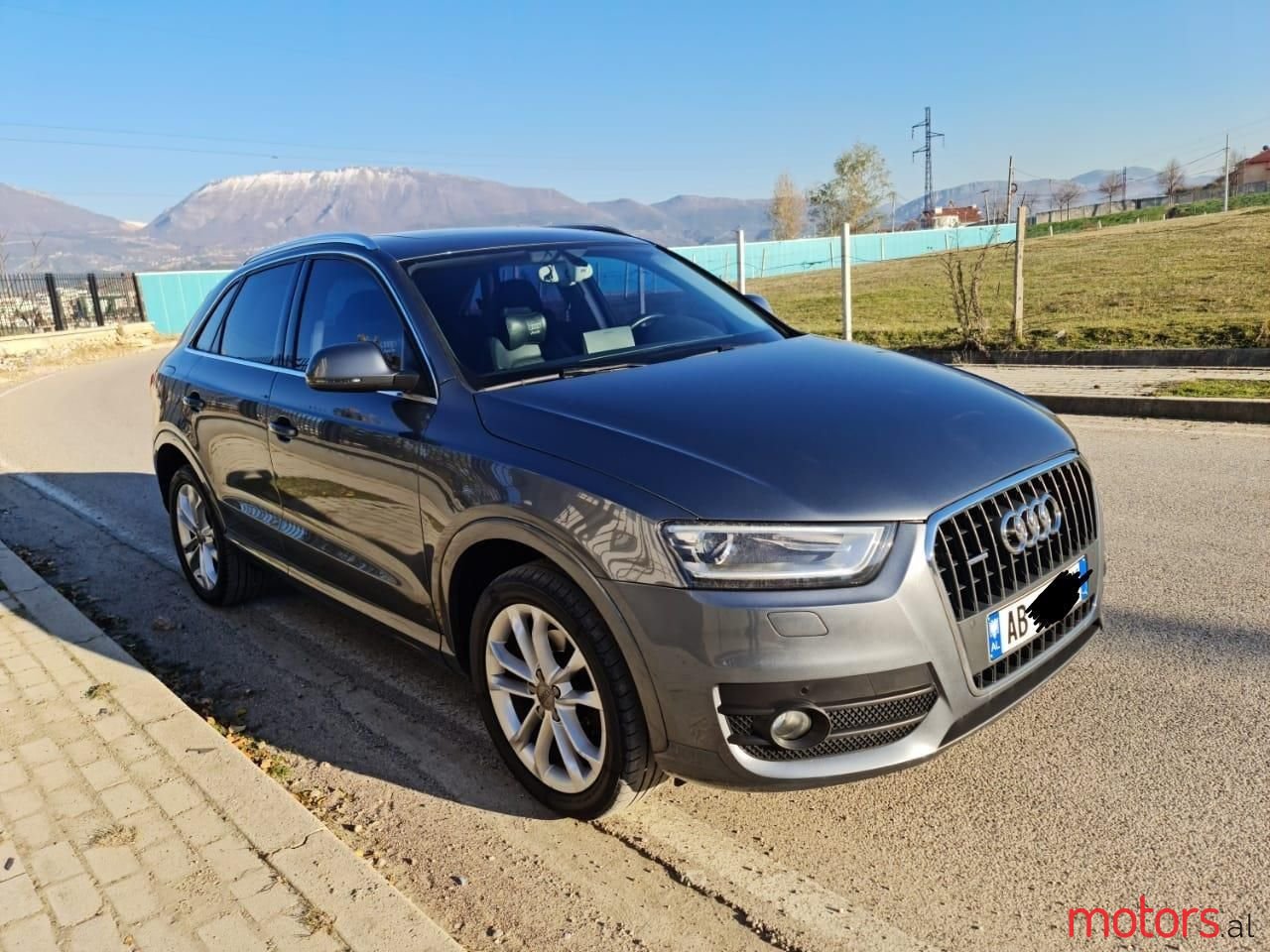 2014' Audi Q3 photo #3
