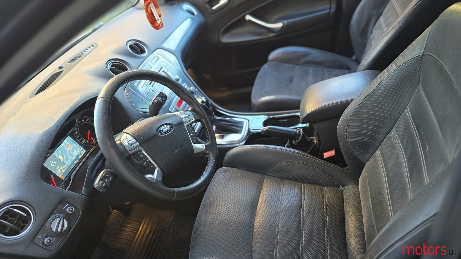 2010' Ford Mondeo photo #6