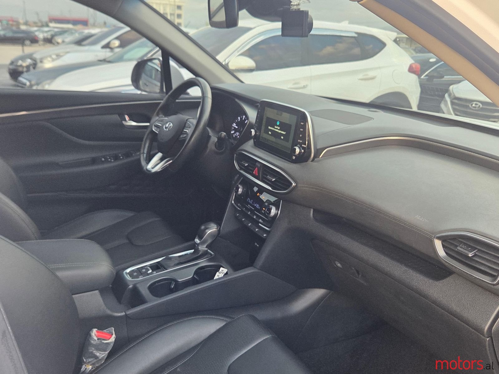 2019' Hyundai Santa Fe photo #6